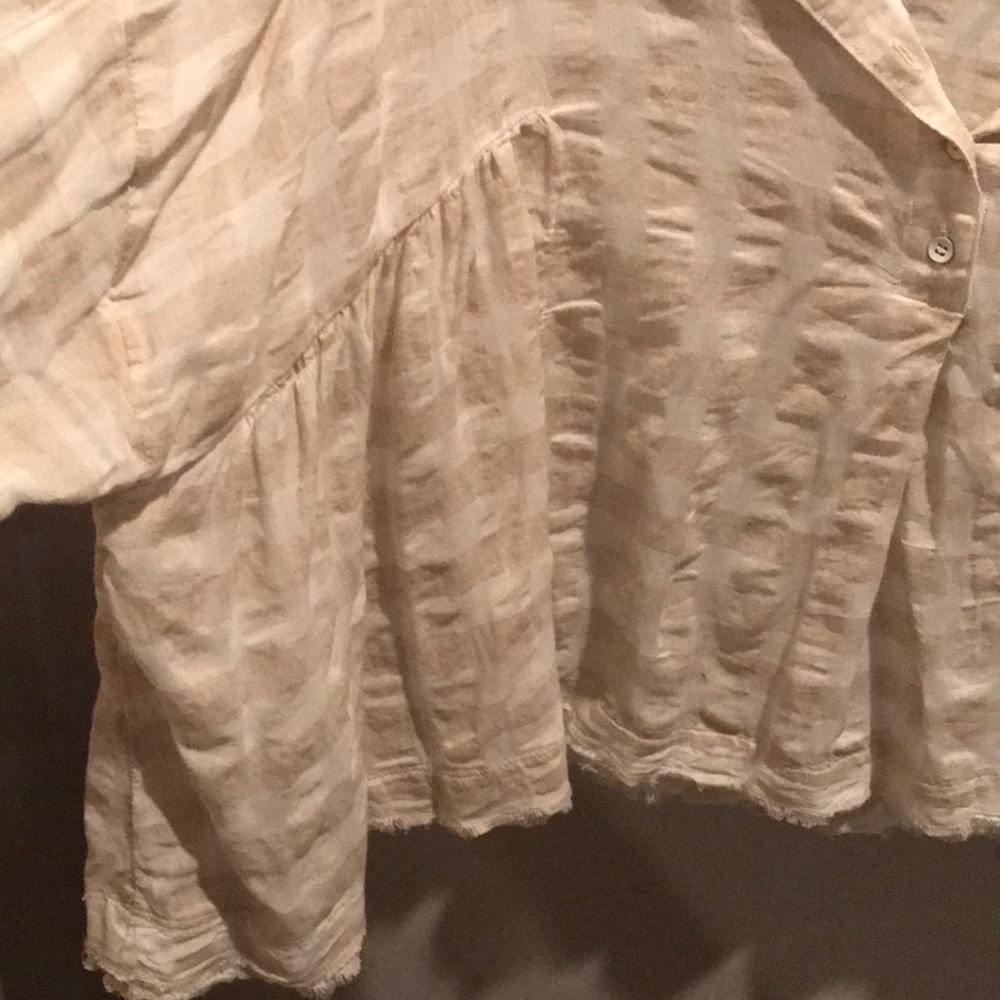 Beige blouse - Picture 3 of 5